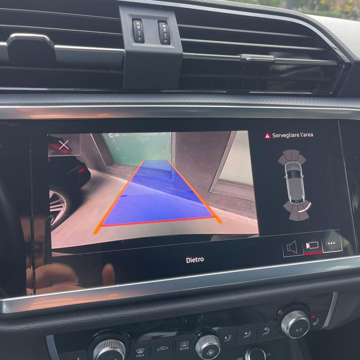 AUDI - Q3 - SPB 35 TDI SLINE