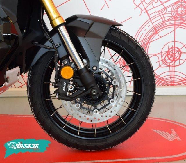 HONDA X-ADV 750 X-ADV 750 DCT