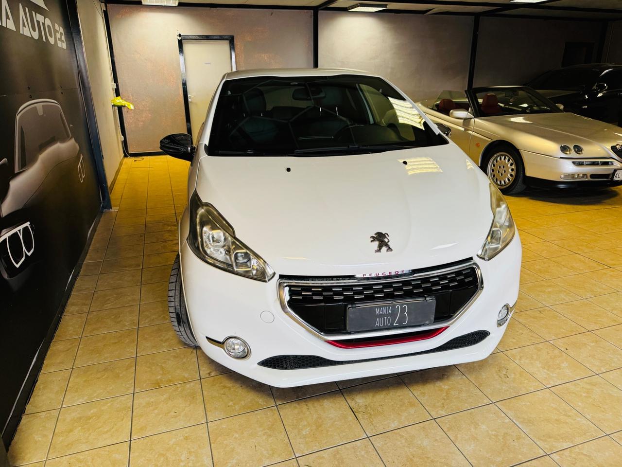 Peugeot 208 1.6 THP 240 CV 3 porte GTi