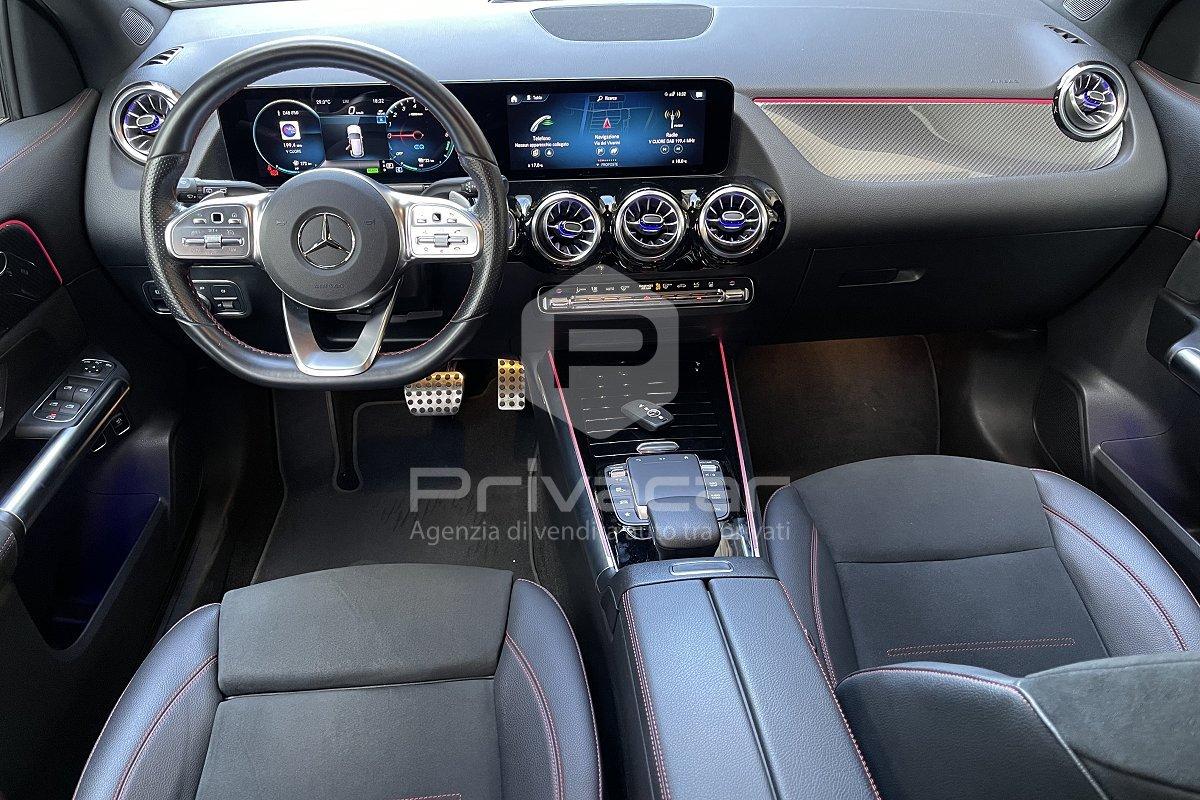 MERCEDES GLA 250 e hybrid EQ Premium