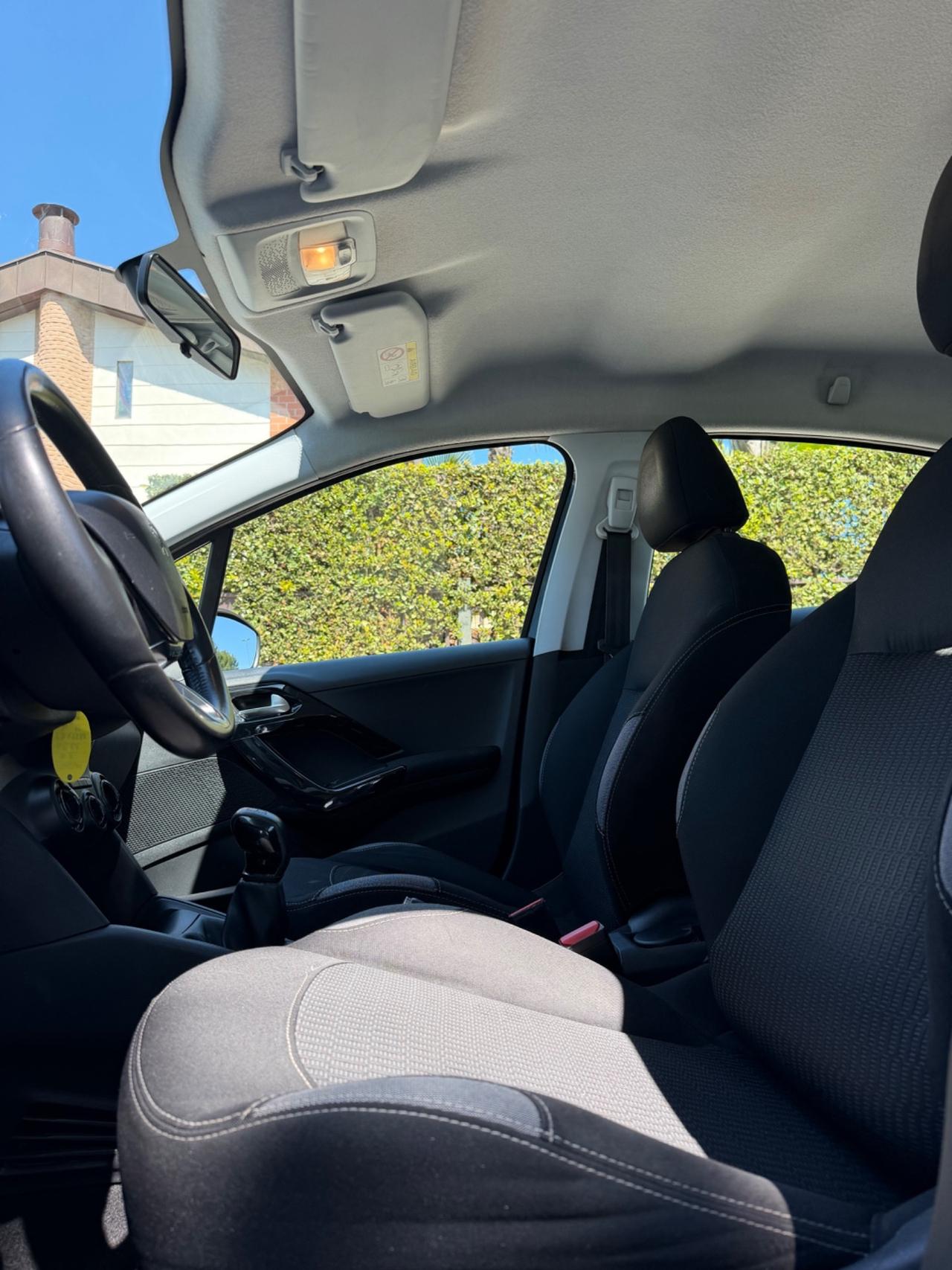 Peugeot 208 BlueHDi 75 5 porte Allure