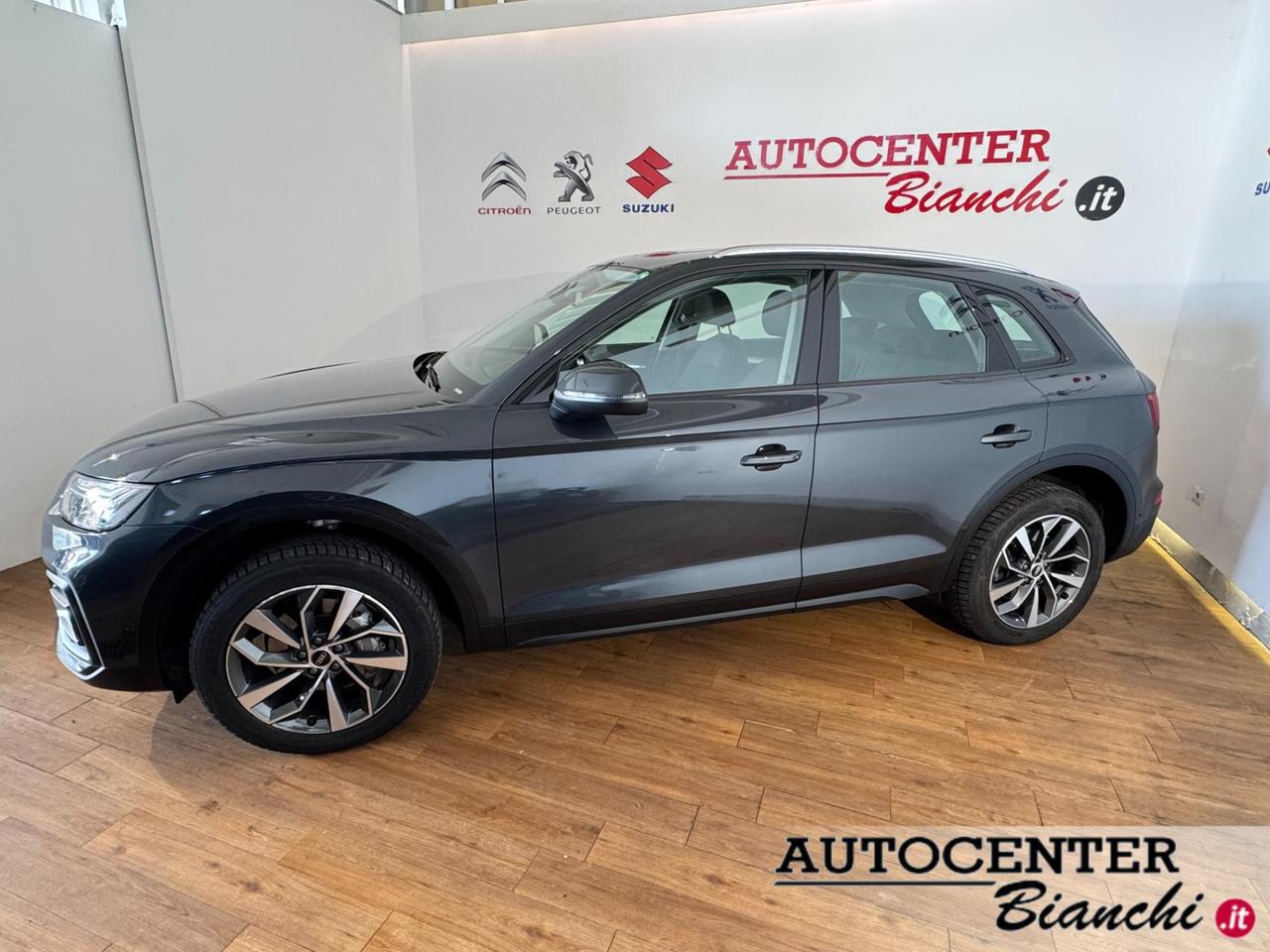 Audi Q5 40 2.0 tdi mhev 12V quattro s-tronic