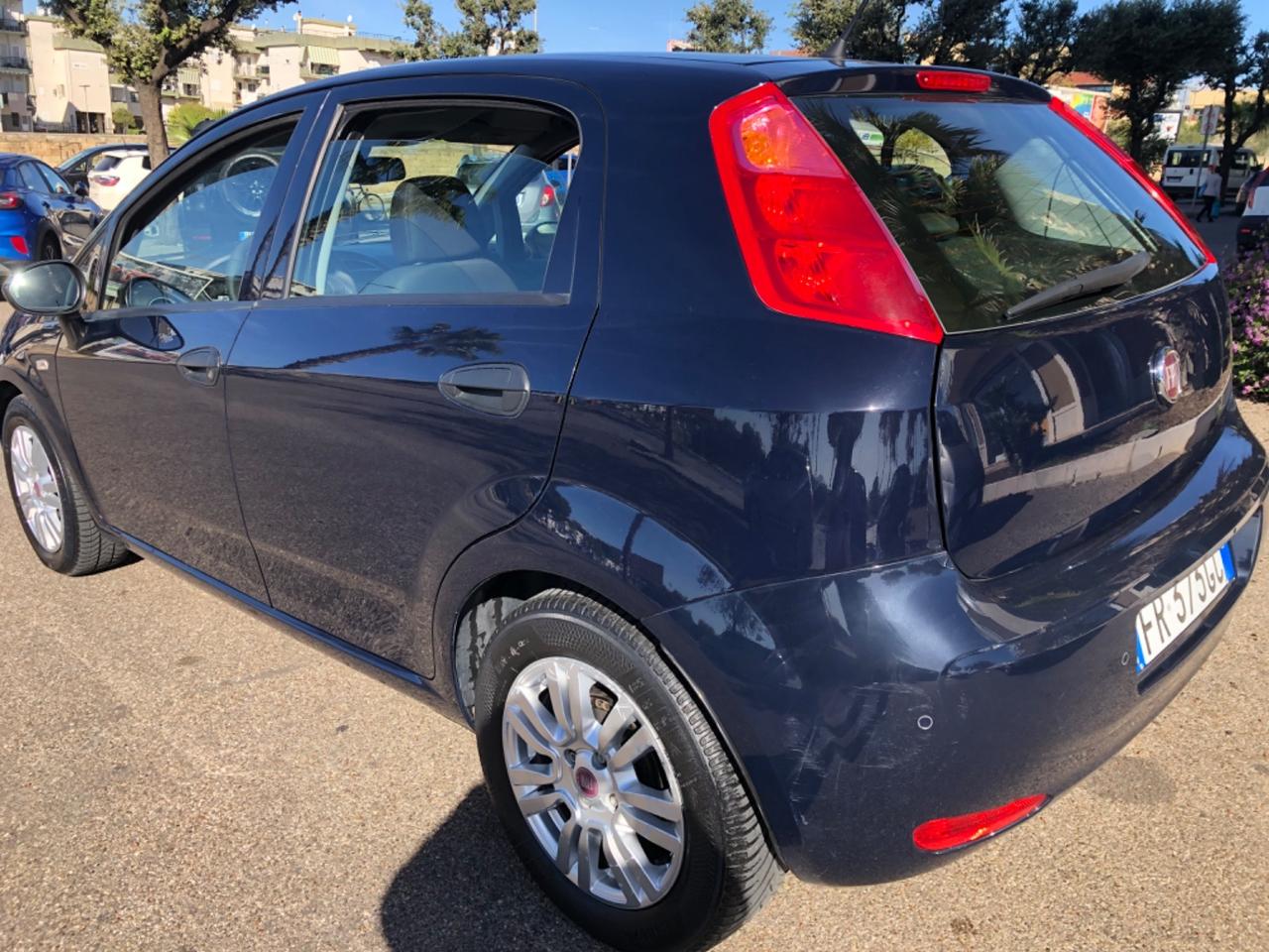 Fiat Punto 1.3 MJT II S&S 95 CV 5 porte Street