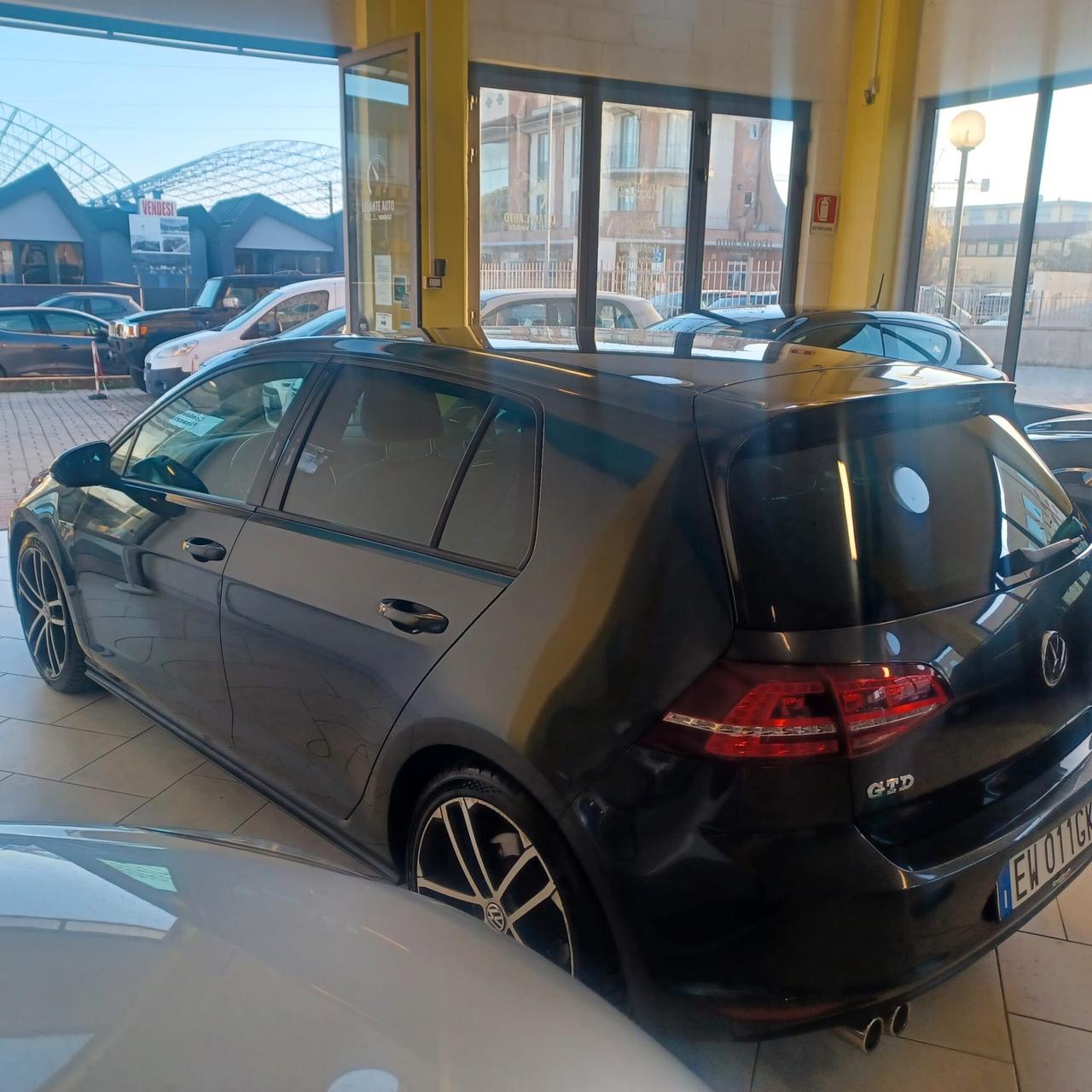 GOLF 7 GTD 2.0 TDI AUTOM OTTIMO STATO