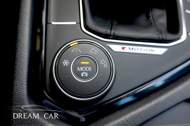 VOLKSWAGEN Tiguan 2.0 TDI SCR DSG 4MOTION Sport BMT