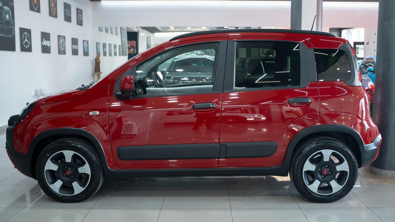 Fiat Panda 1.0 CITY CROSS 70 CV HYBRID CARPLAY LED NO VINCOLI