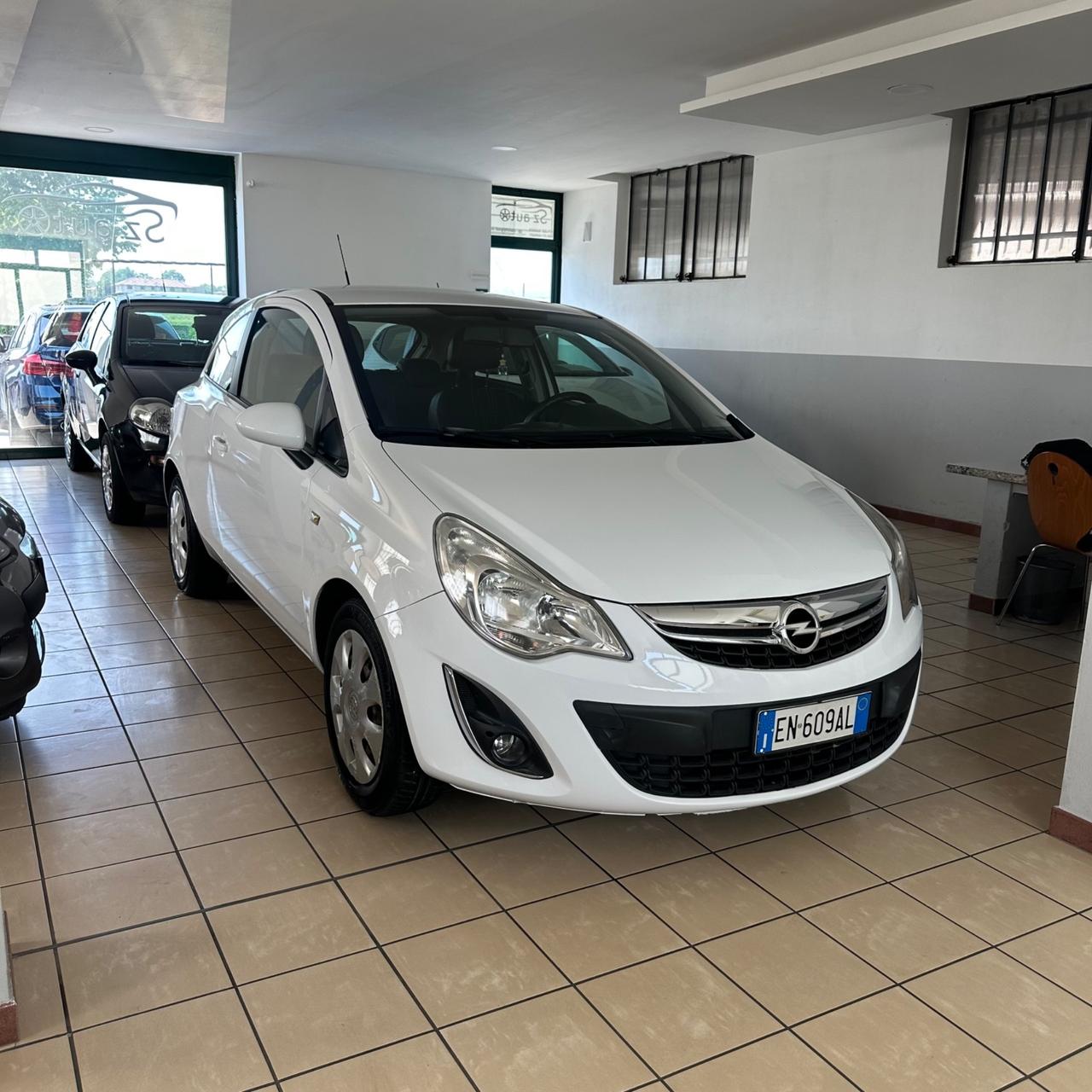 Opel Corsa 1.0 12V 3 porte Elective