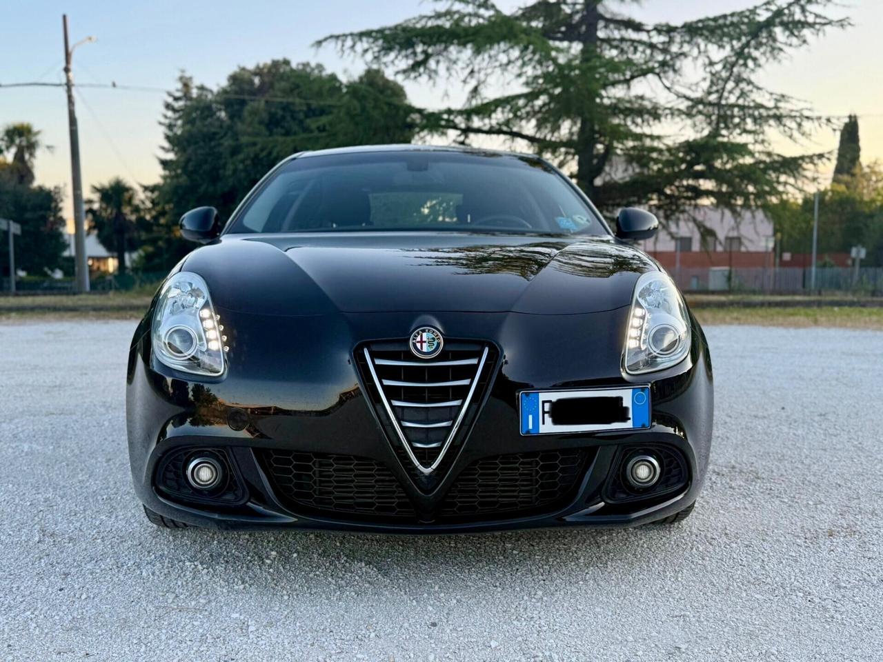 Alfa Giulietta 1.6 JTDm-2 Exclusive EURO6 neopatentati
