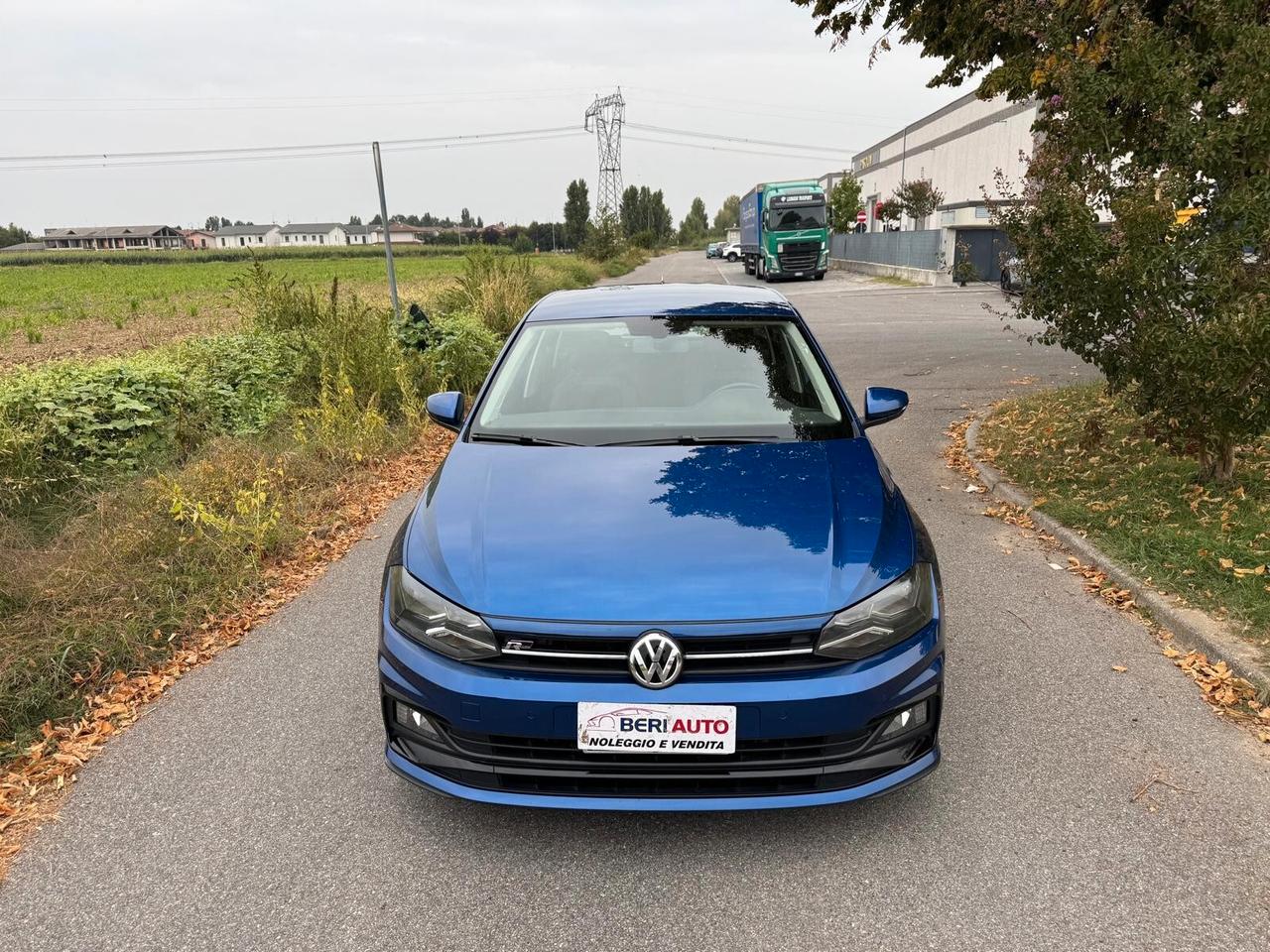 Volkswagen Polo 5p. Allestimento R-Line
