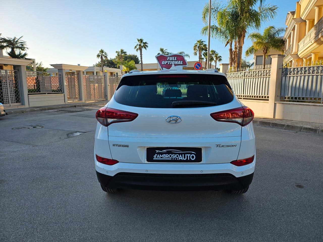 Hyundai Tucson 1.7 CRDi Xpossible ISG 2WD