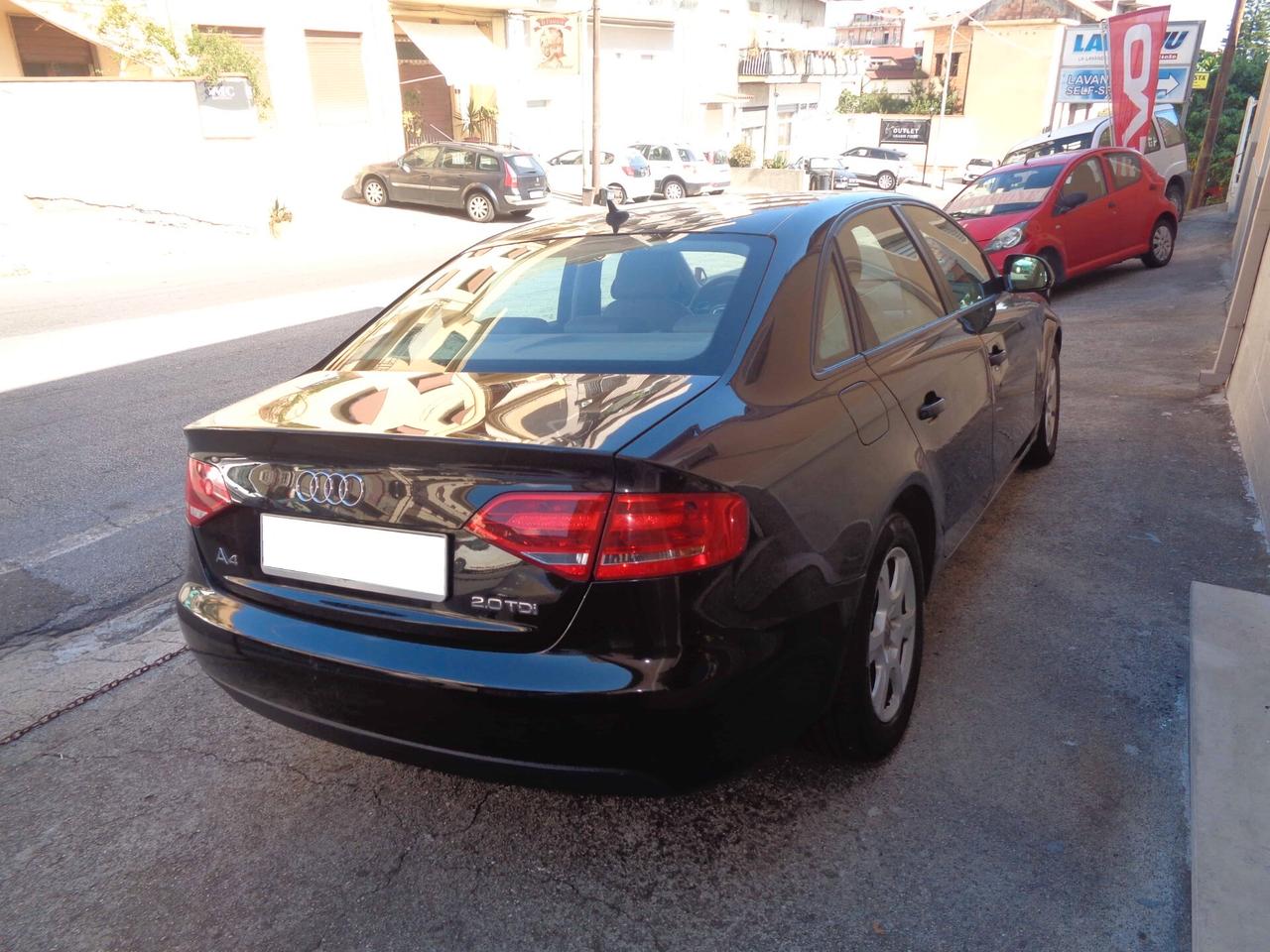 Audi A4 2.0 TDI 143CV Advanced (Finanziabile)