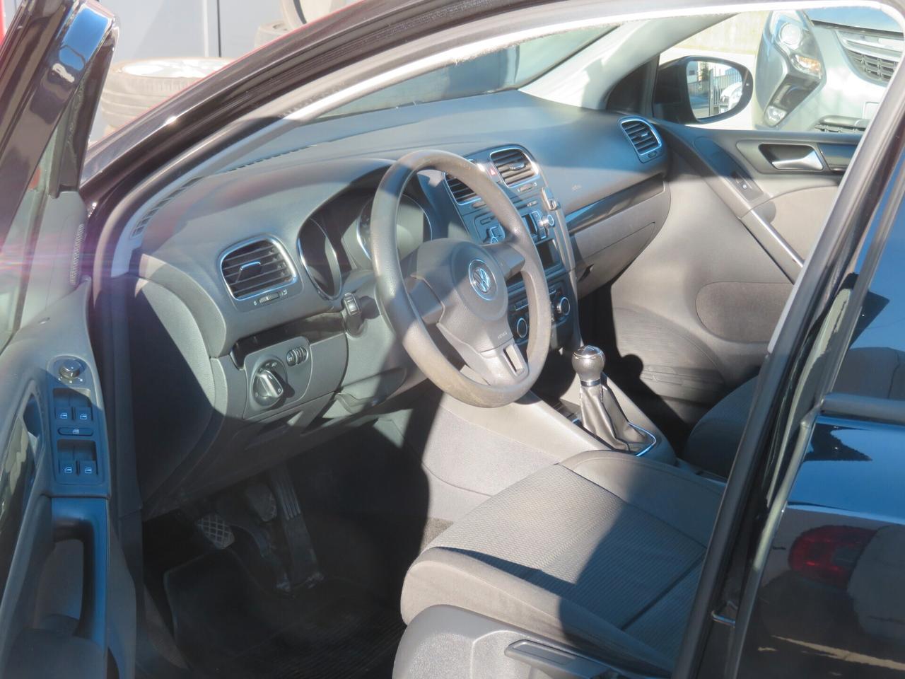 Volkswagen Golf 1.6 5p. Trendline