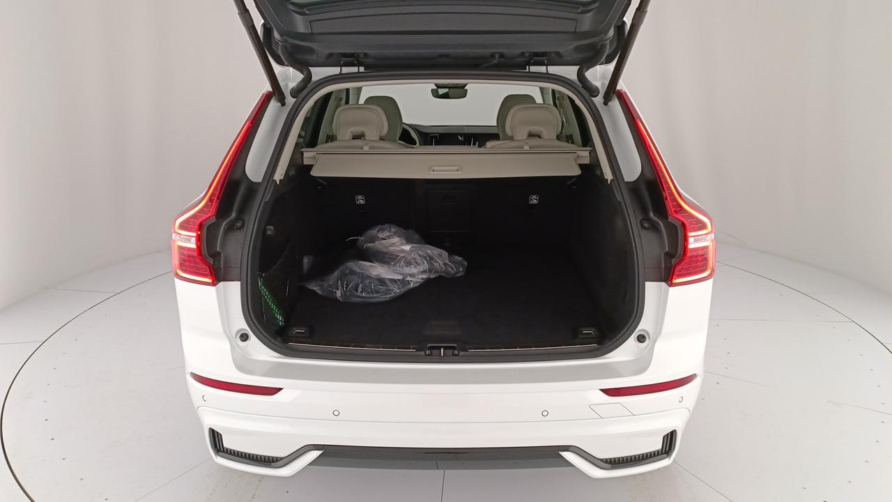 VOLVO XC60 2.0 t6 recharge phev obc 6,4kW Ultimate Dark awd auto