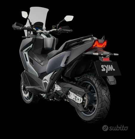 Sym ADX TG 400