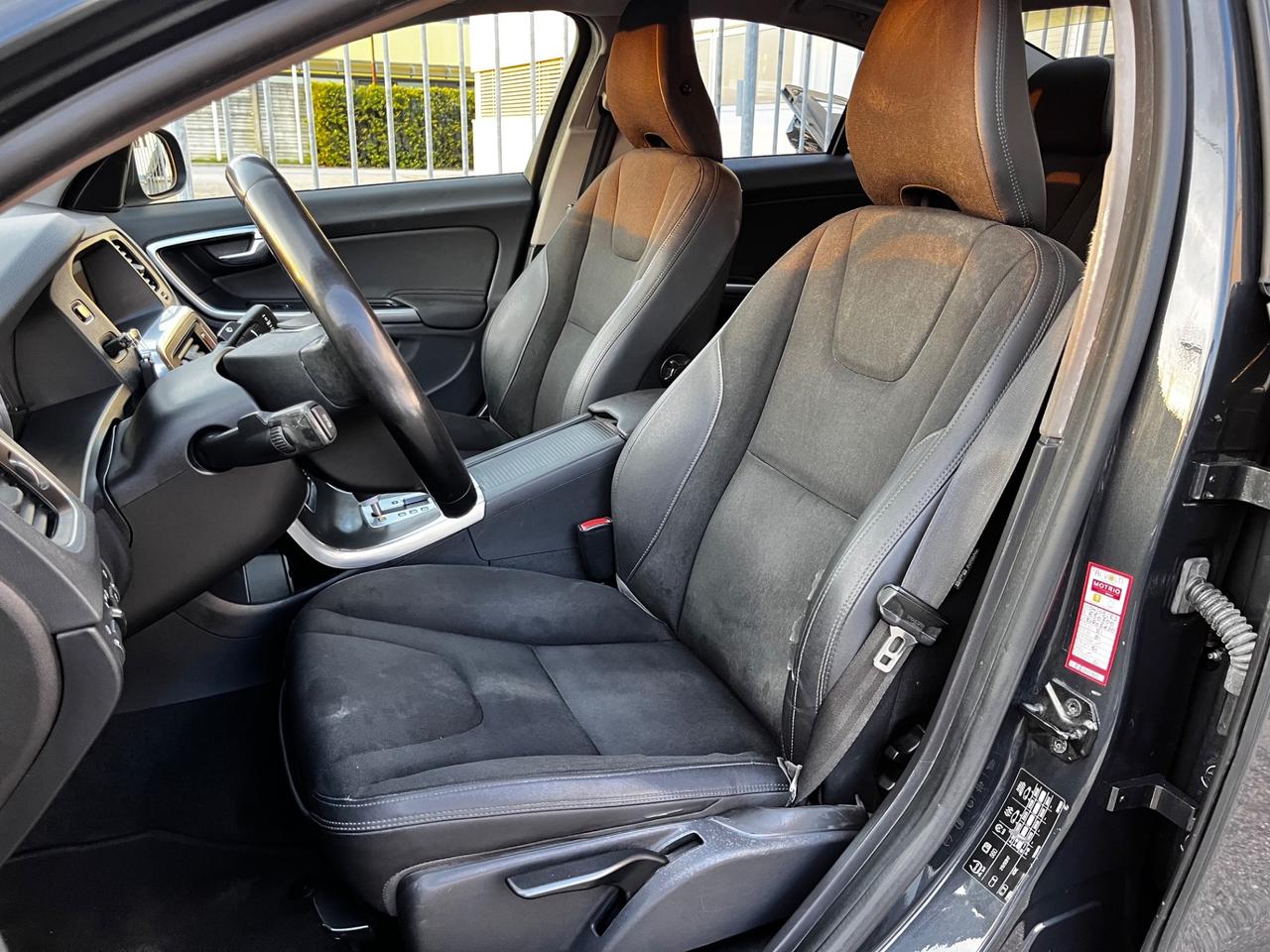 Volvo S60 2.0 d4 163cv (D3) Summum geartronic