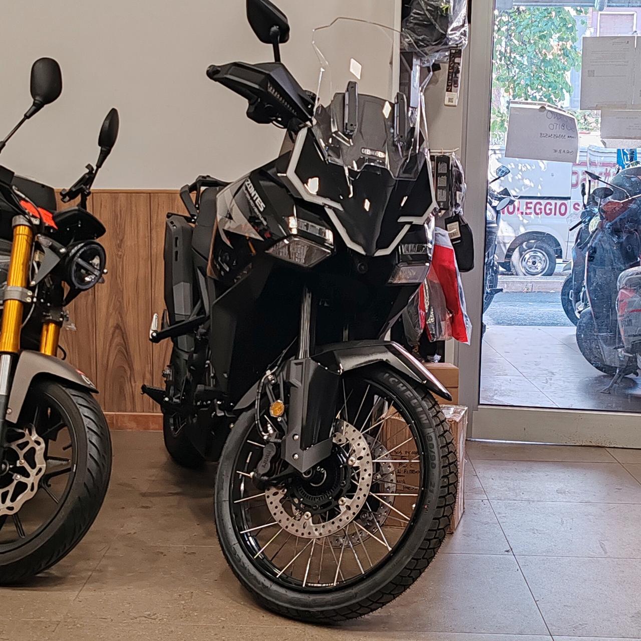 Zontes 703F 700 | 95CV Tricilindrica | Tipo GS Tuareg Tenere | Aziendale Roma