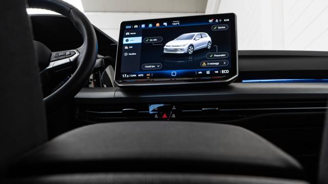 VOLKSWAGEN Golf 1.5 TSI eHybrid DSG 204CV Edition Plus IVA