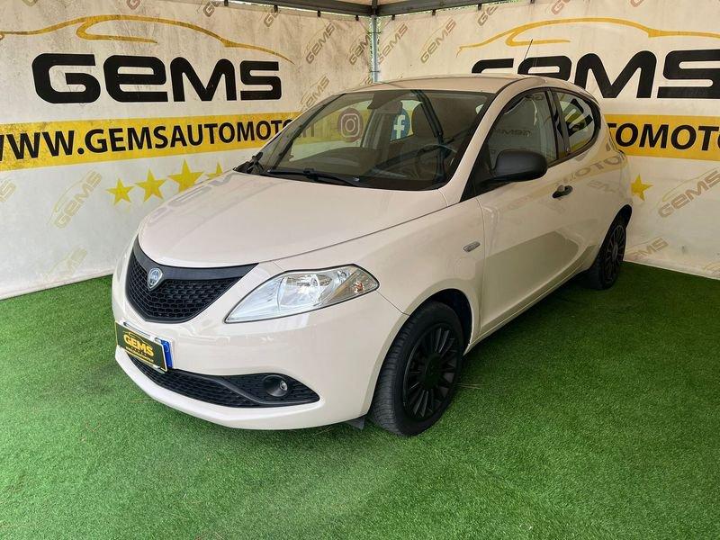 Lancia Ypsilon 1.2 69 CV 5 porte Elefantino Blu