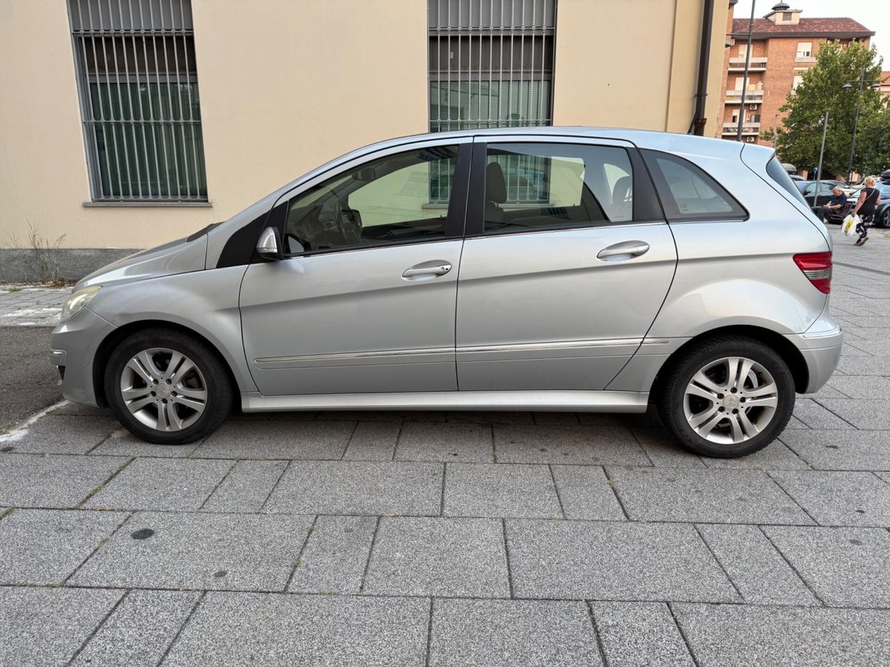 Mercedes-benz B 180 CDI Executive