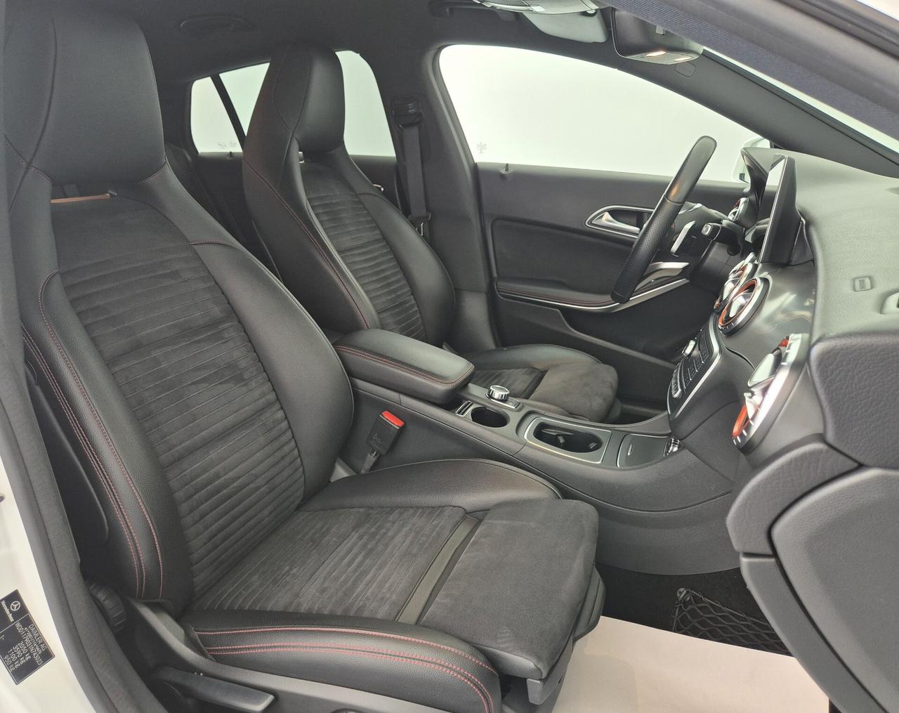 Mercedes-Benz CLA 220 d Shooting Brake AMG Line