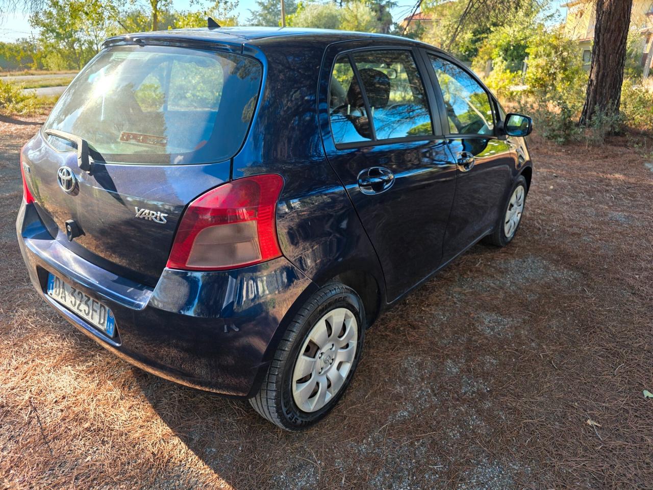 Toyota Yaris 1.0 BENZINA 5 PORTE SOL