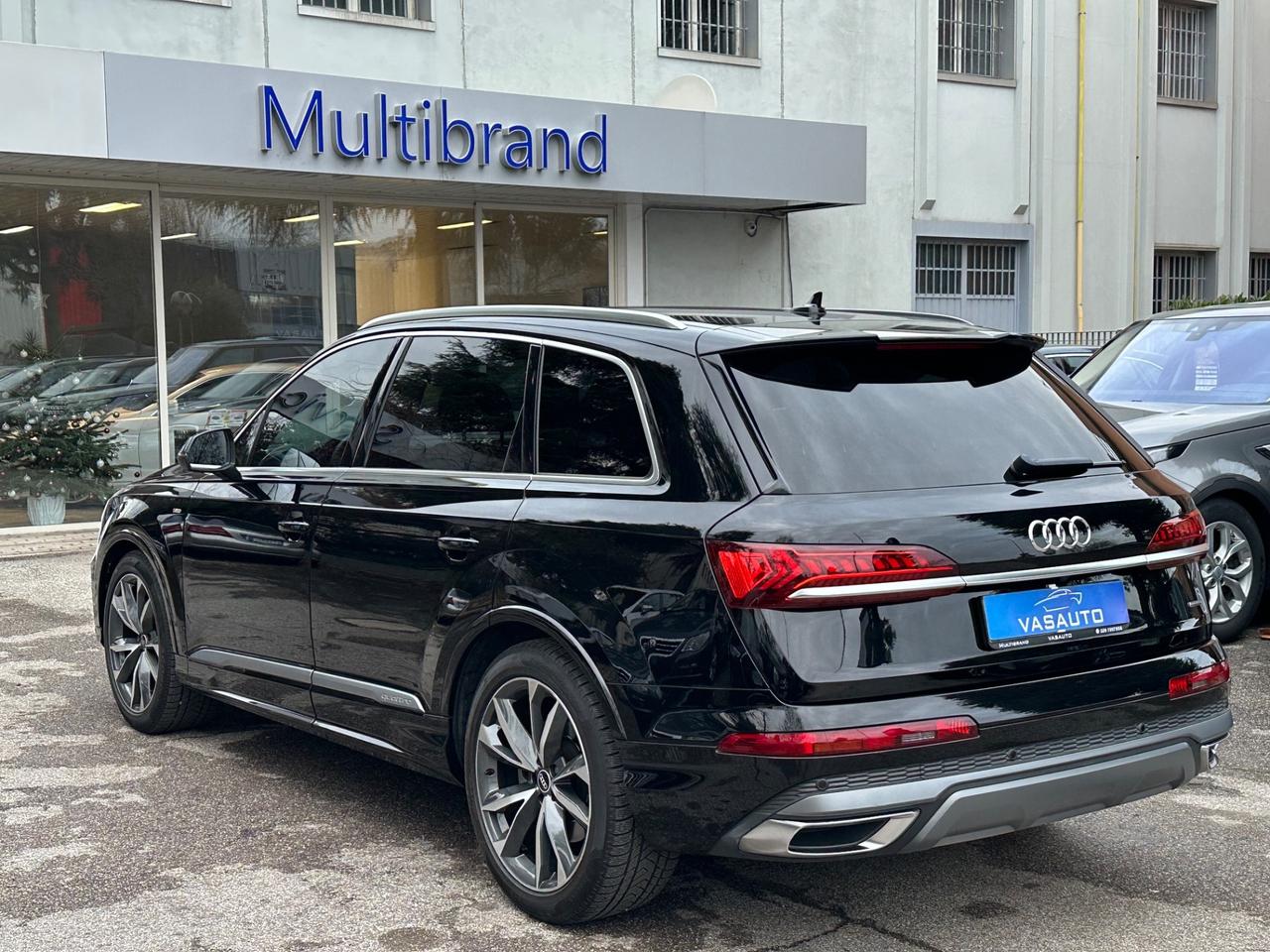 Audi Q7 45 TDI quattro tiptronic Sport Plus S-Line 7 POSTI