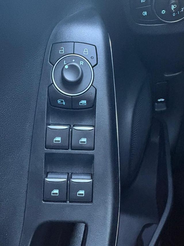 FORD Puma 1.0 EcoBoost Hybrid 125 CV S&S Titanium