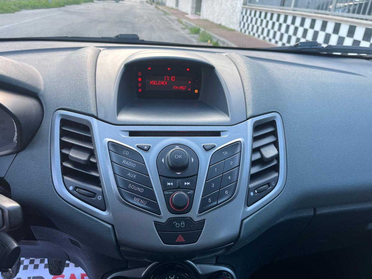 Ford Fiesta 1.4 TDCi 5p. 2011