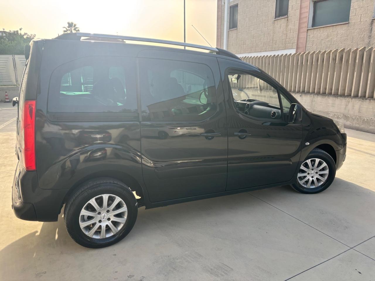 Peugeot Partner Tepee 1.6 HDi 115CV Outdoor