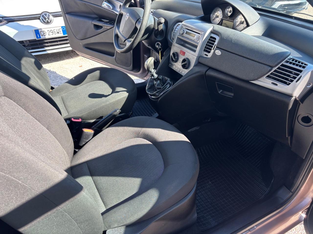 LANCIA YPSILON 1.2 BENZINA 69CV 2011