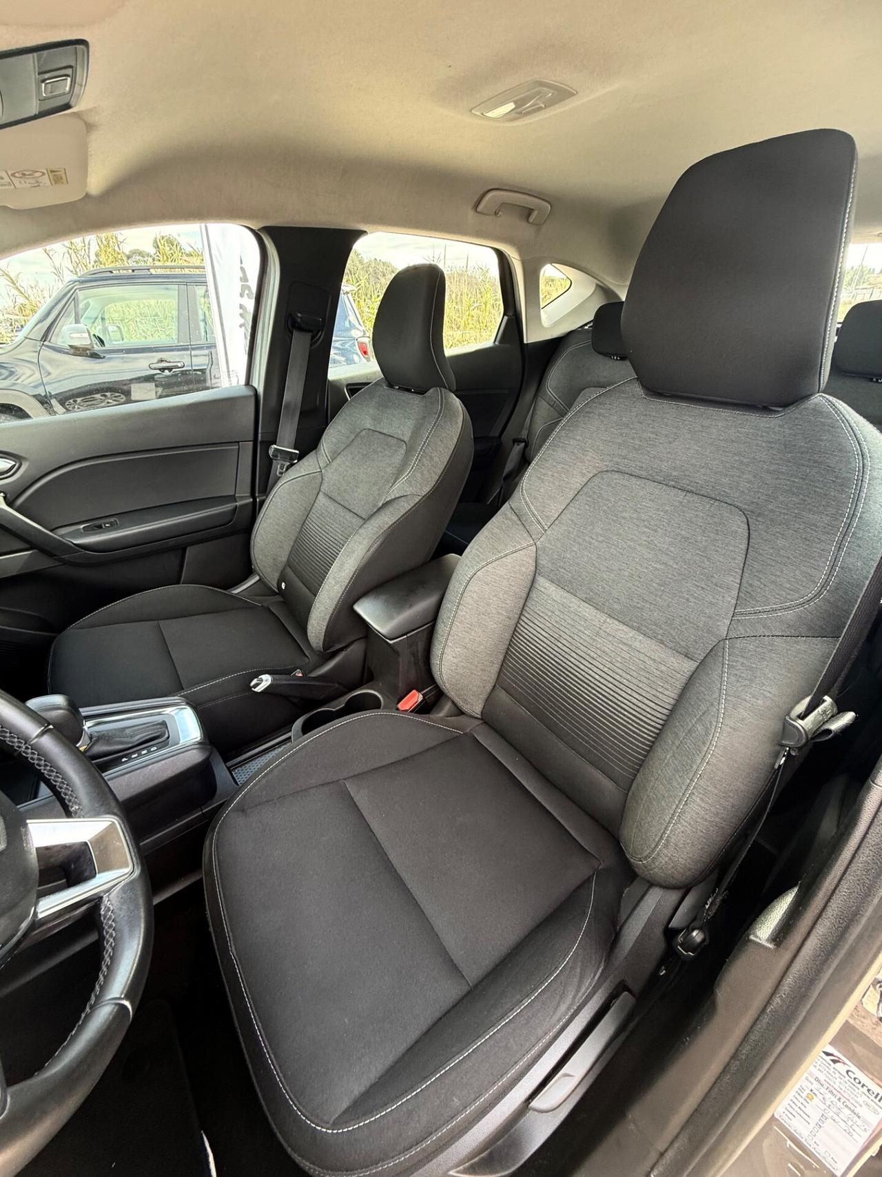 Renault Captur Blue dCi 115 CV EDC Intens