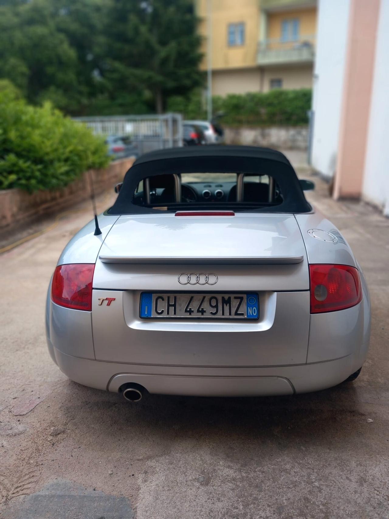 Audi TT Roadster 1.8 T 20V 179 CV cat