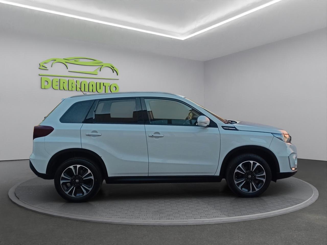 Suzuki Vitara 1.4 Hybrid Top