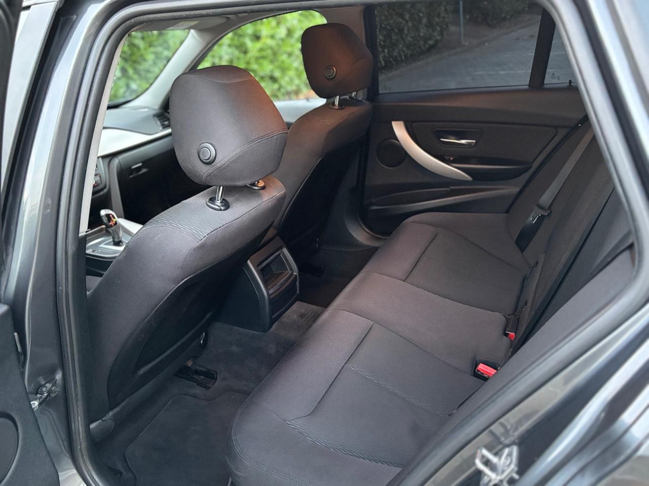 BMW 318d Touring