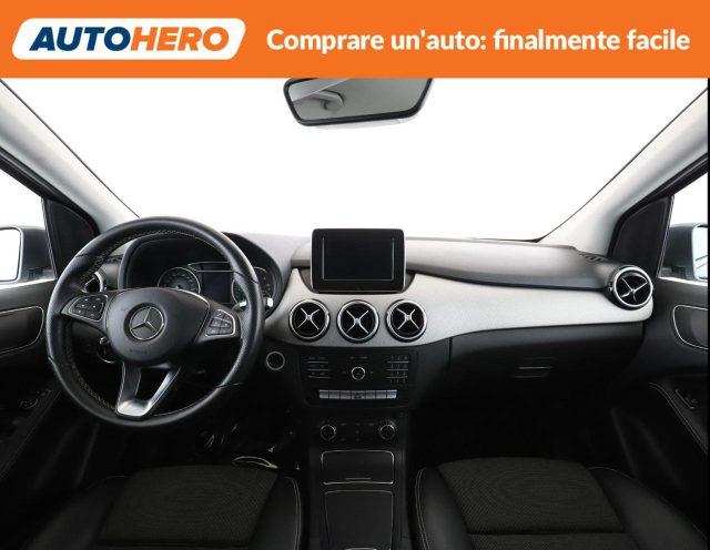 MERCEDES-BENZ B 180 d Automatic Sport