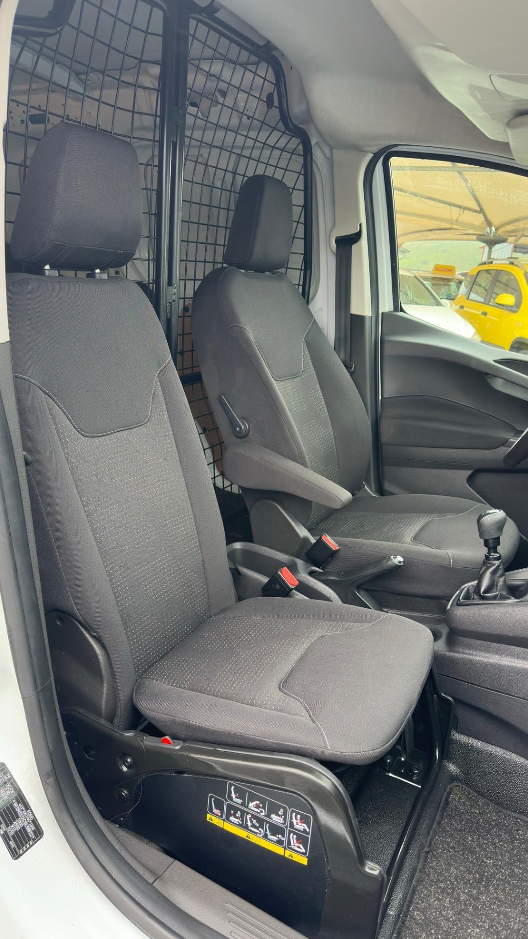 Ford Transit Courier 1.5 TDCi 75CV Van Trend