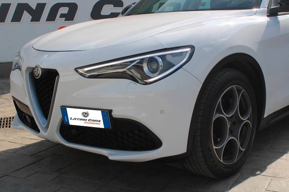 Alfa Romeo Stelvio 2.2 t Business rwd 160cv auto CON NAVI E CARPLAY