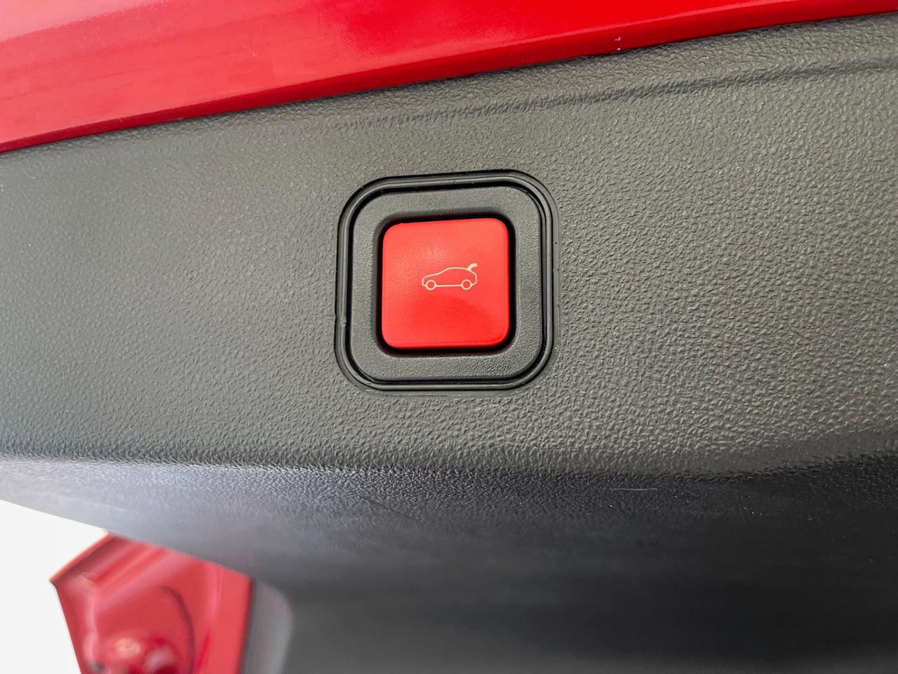 Jeep Avenger 1.2 Turbo 100 CV Summit