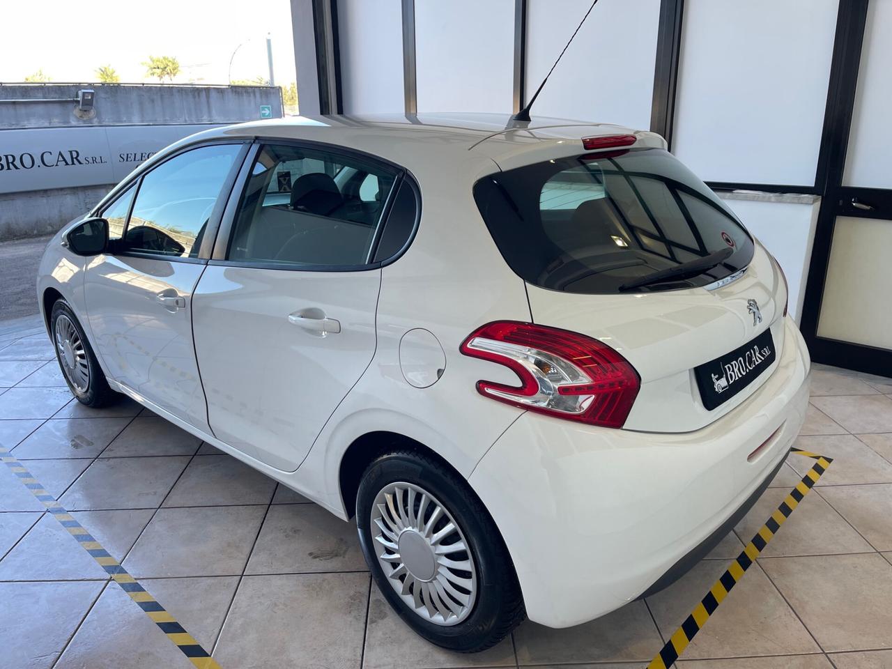 Peugeot 208 1.2 82cv 5 porte Active