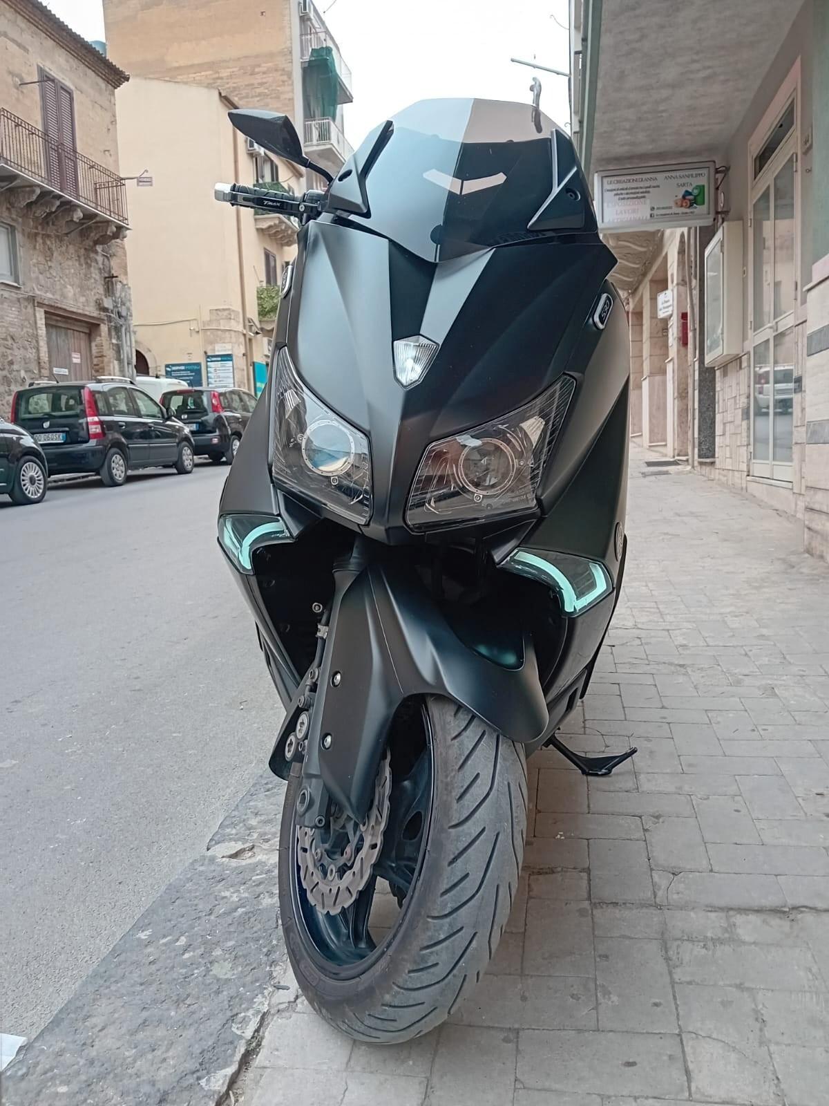 Yamaha TMAX 530 Sport