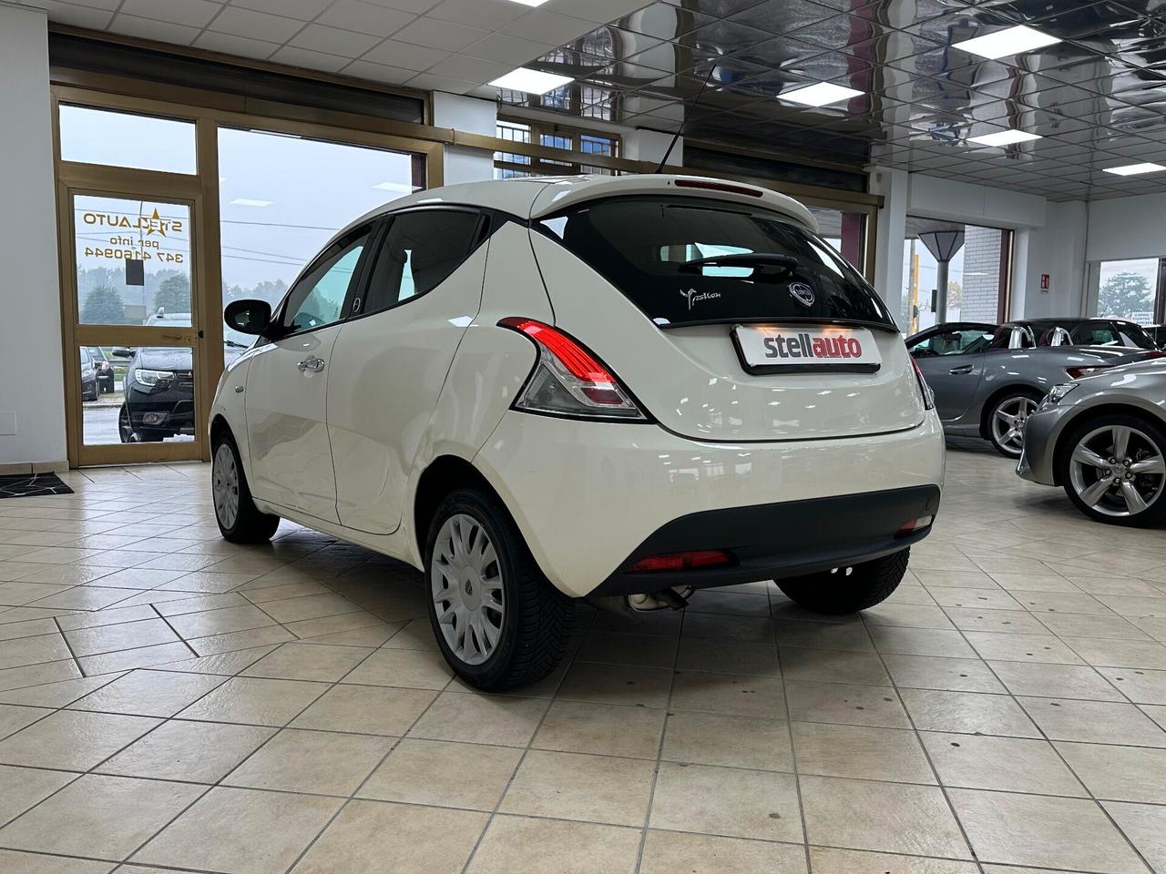 Lancia Ypsilon 1.2 69 CV 5 porte GPL Ecochic Gold