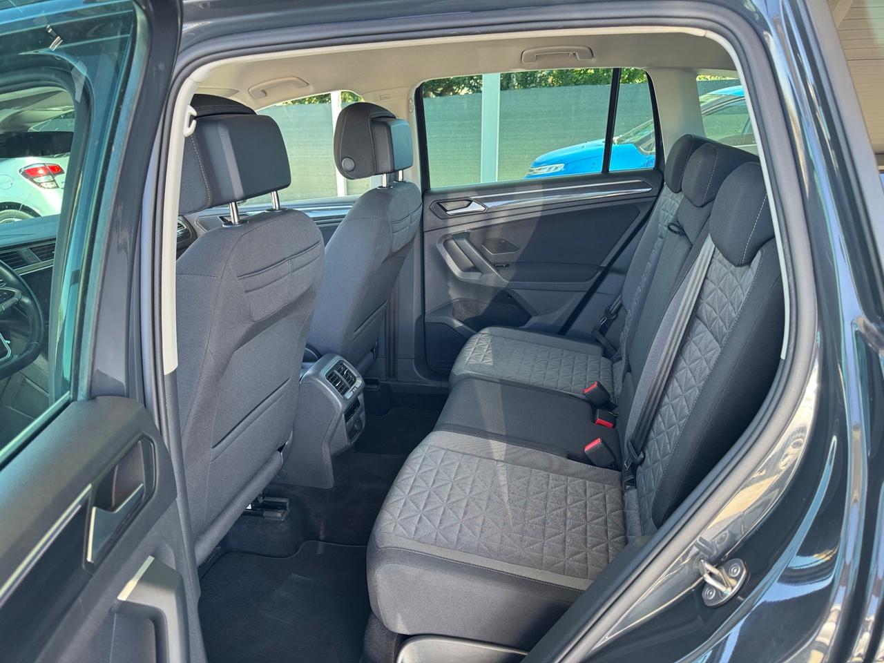 Volkswagen Tiguan 2.0 TDI 150 CV SCR DSG Elegance