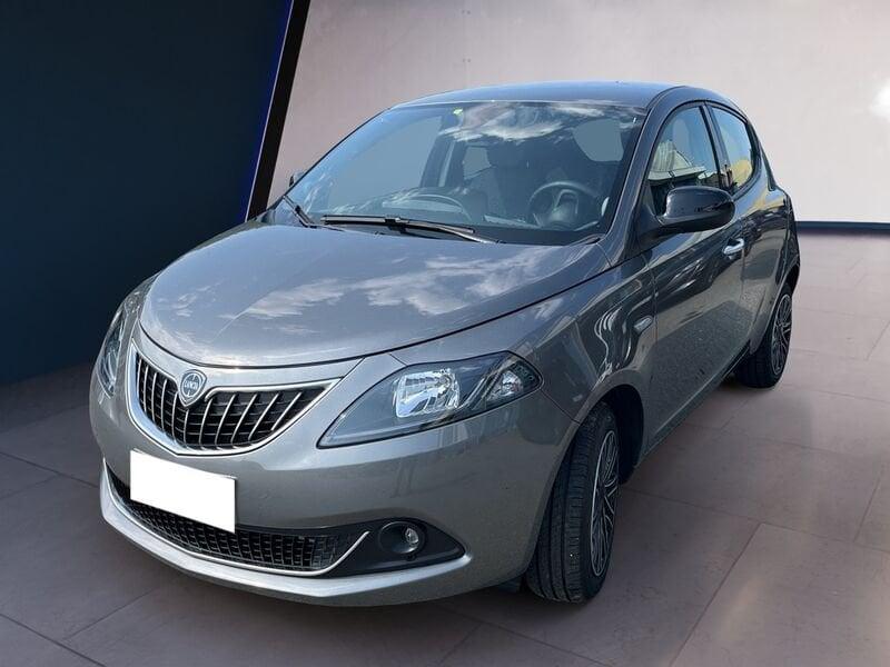 Lancia Ypsilon III 2021 1.0 firefly hybrid Gold s&s 70cv