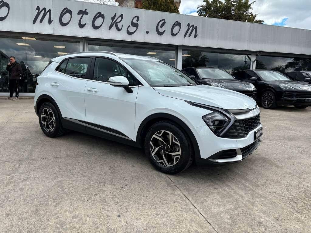 Kia Sportage 1.6 CRDi MHEV 2024/ KM 13.000 Tua a solo 259 Euro al mese