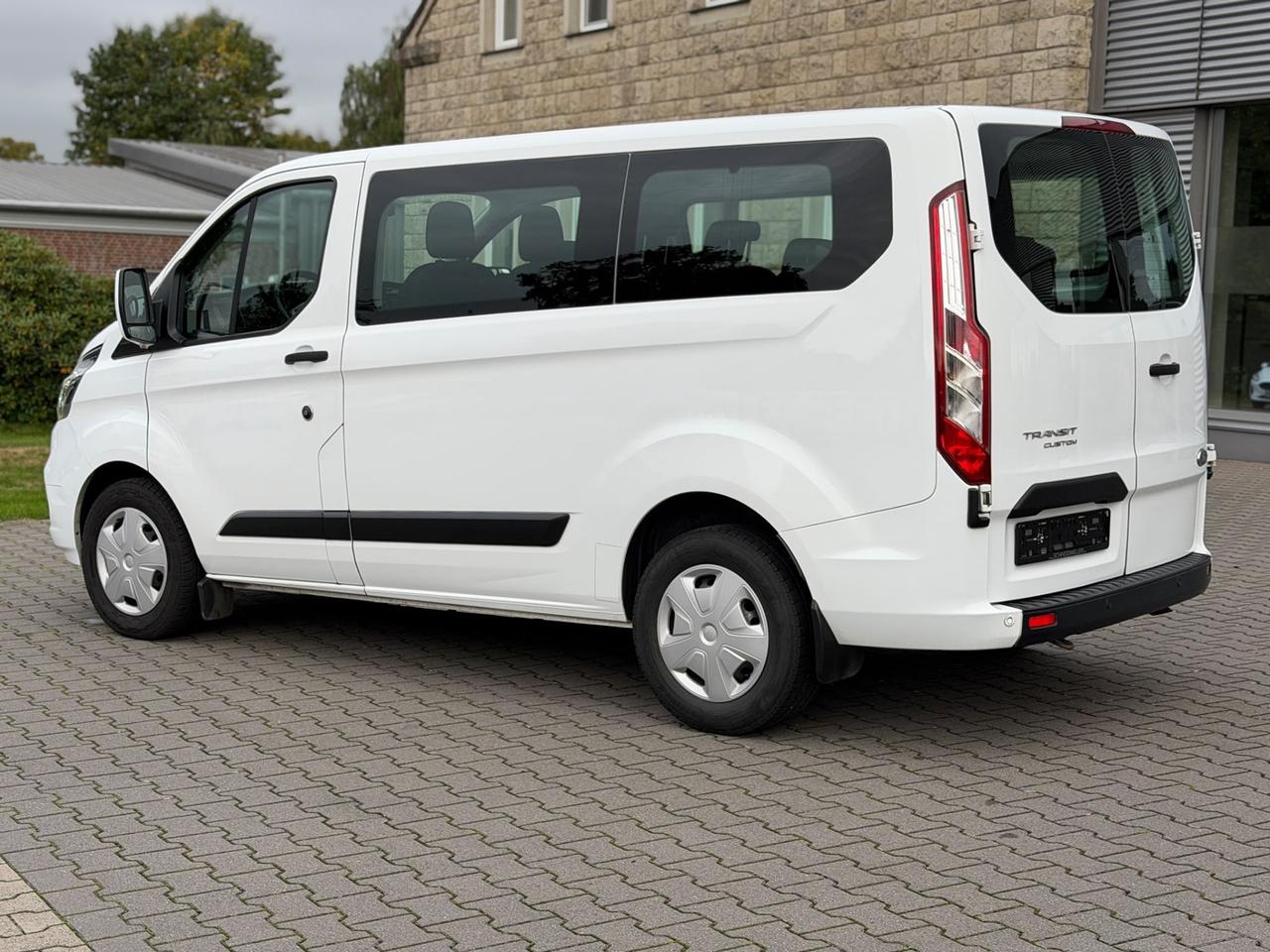 Ford Transit Custom 9 posti doppio clima