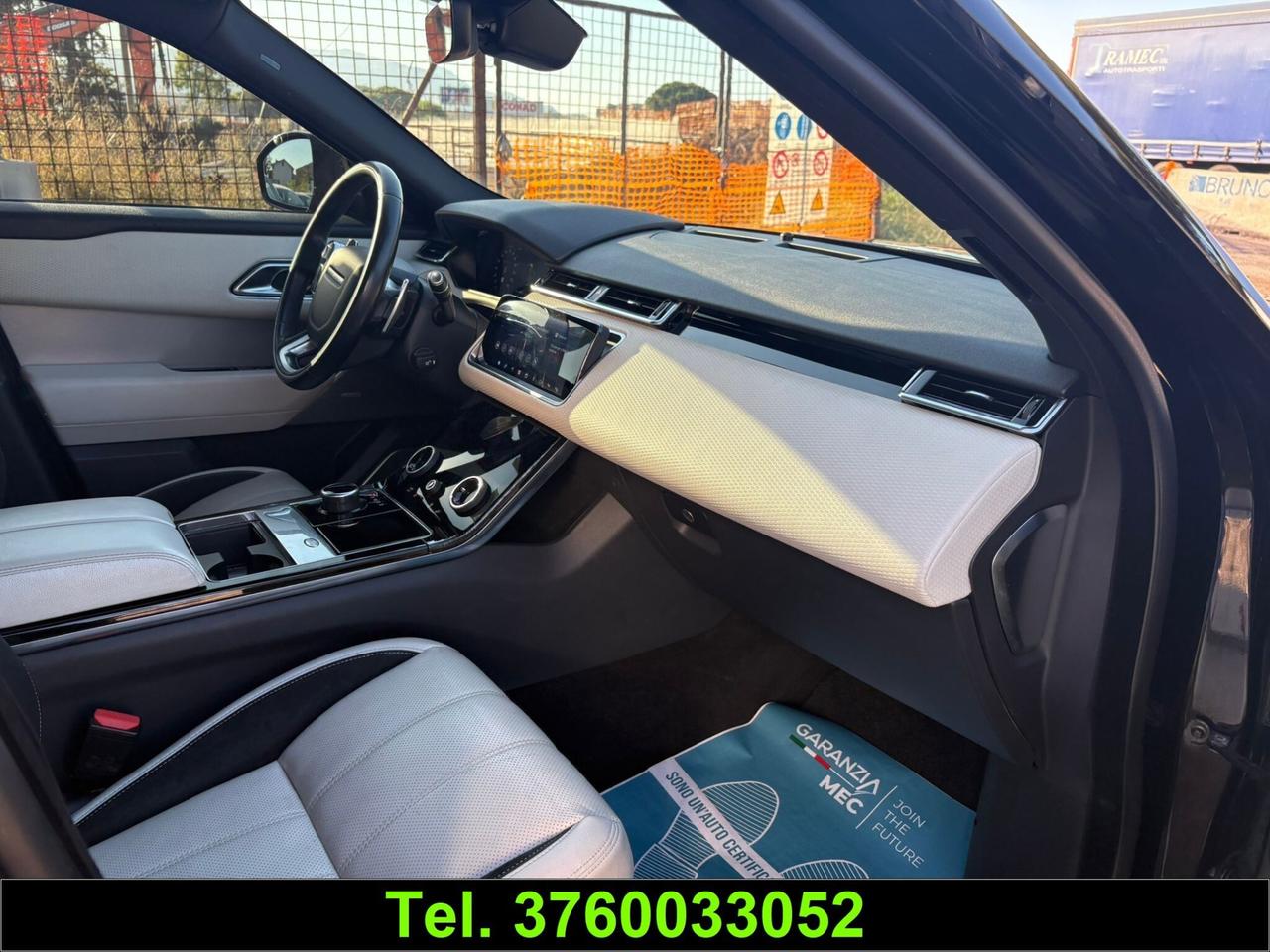 Range Rover velar total black 180cv