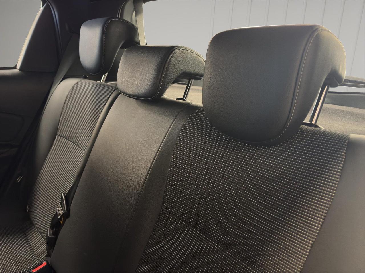 Toyota Yaris 5p 1.5h Style