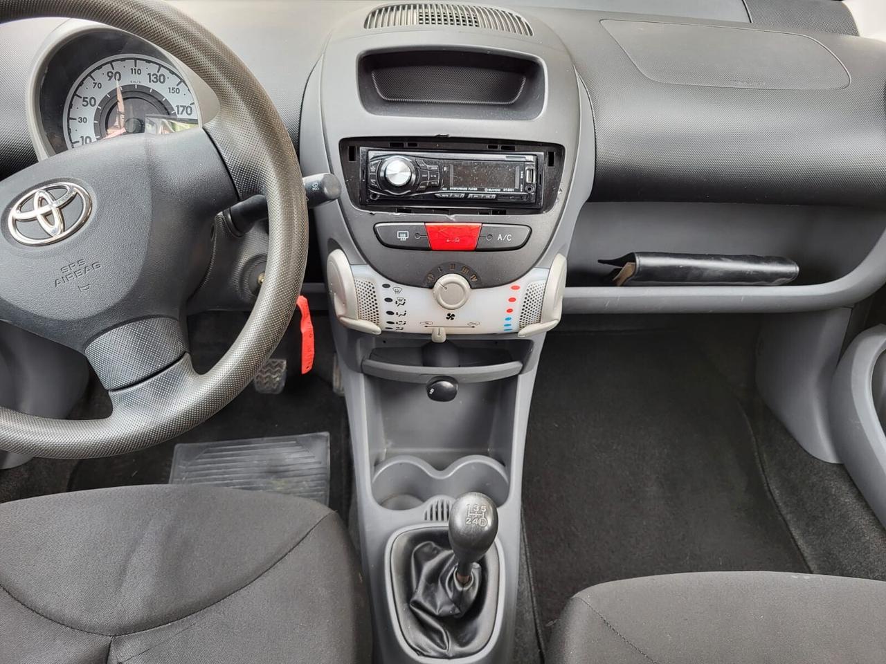 Toyota Aygo 1.0 12V VVT-i 5 porte Now