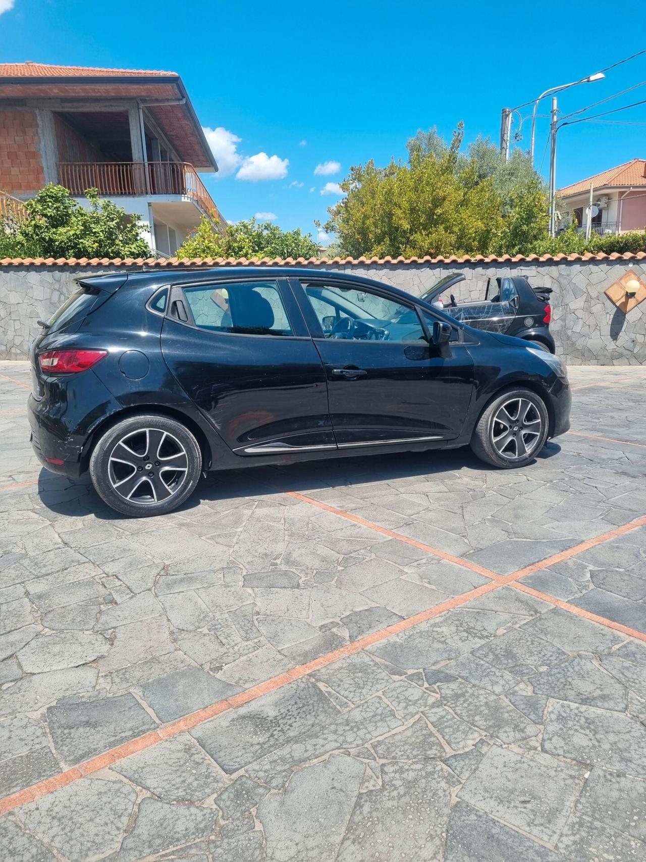 Renault Clio 1.5 dCi 8V 75CV 5 porte Wave