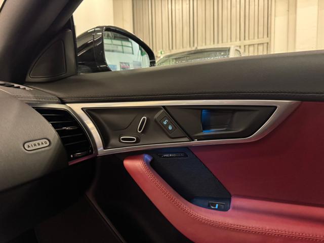 JAGUAR F-Type 2.0 aut. Coupé R-Dynamic 300CV KM. 43.200